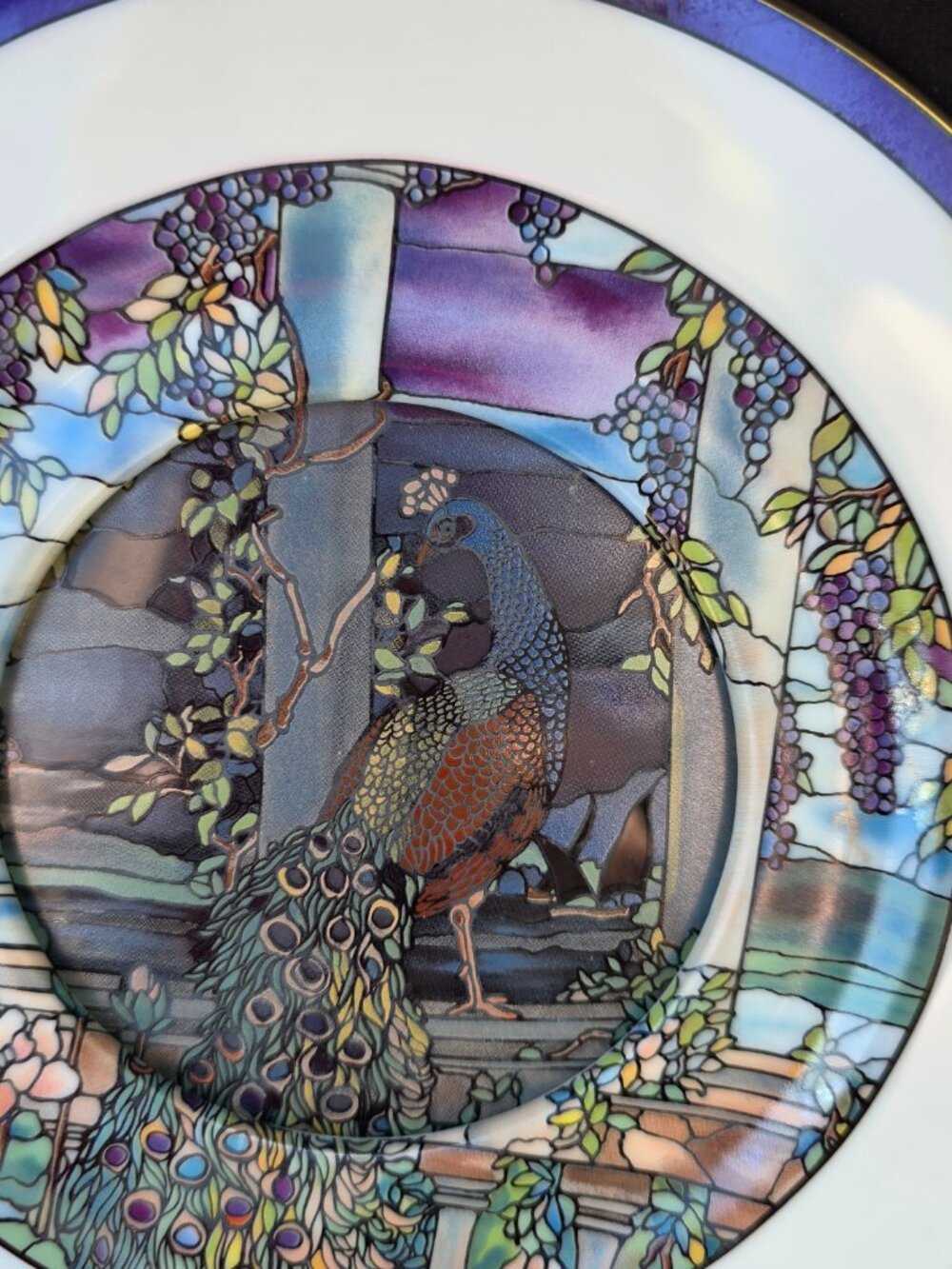 1983 “Peacock and Wisteria” Plate • Tiffany Gardens Series • Louis Comfort Tiffa - Picture 2 of 8
